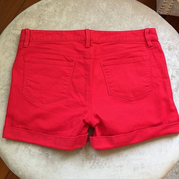 LN! LOFT *Original* Red Cuffed Jeans Shorts Sz 10 - Picture 5 of 11
